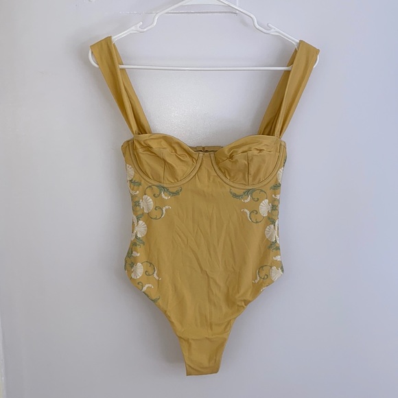 WeWoreWhat Other - We Wore What Vintage Danielle 1 Piece Swimsuit NWT